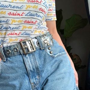 Saint Laurent limited edition 
t-shirt ⚡️
Size S/M